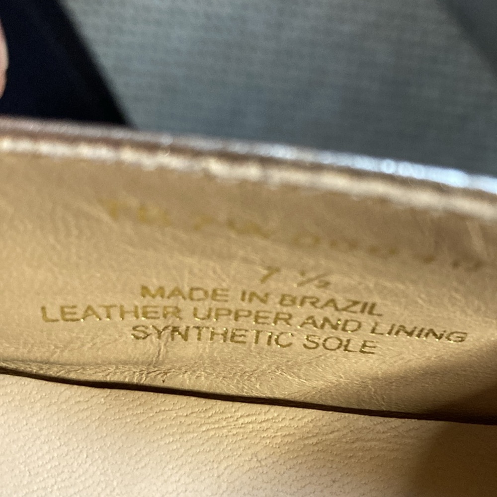 Tommy Bahamas Athens slip on shoes - Picture 4 of 5